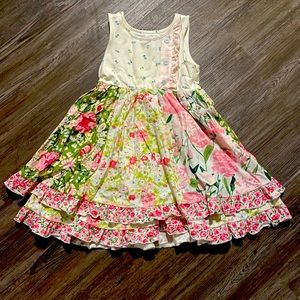 SweetHoney floral dress size 8. Smoke free home.